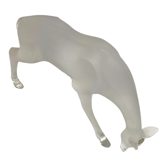 Winter wonderland frosted heavy plastic Deer, Holidays, Christmas decor - Picture 7 of 11